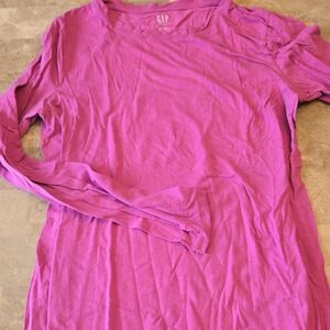 GAP Women's Vibrant Magenta Long Sleeve Tee